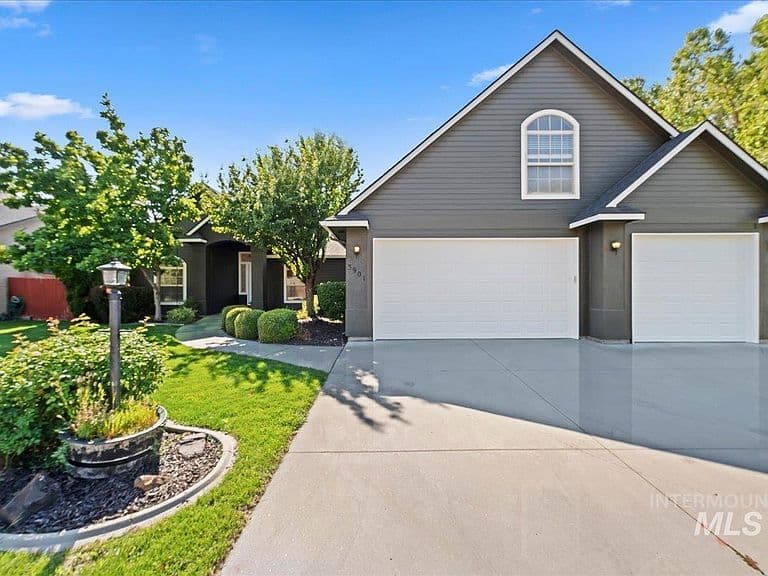 3901 N Price Way photo 2
