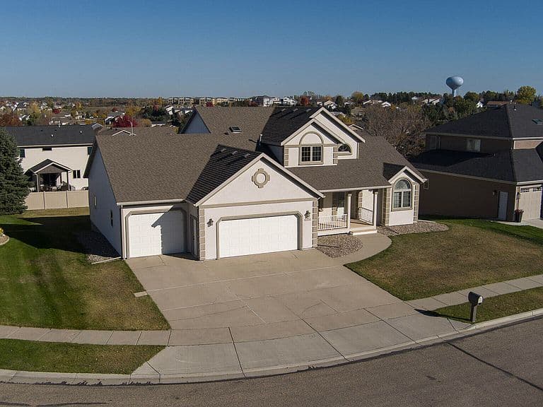 800 Saddle Ridge Rd photo 1