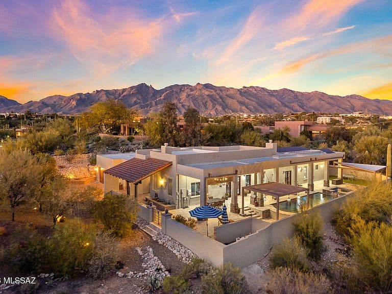 4496 N Via Bellas Catalinas photo 1