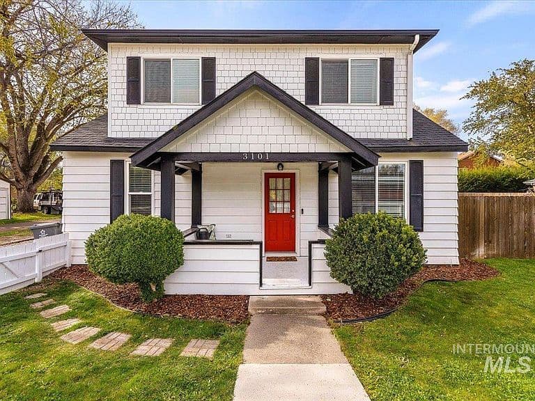 3101 W Targee St photo 2