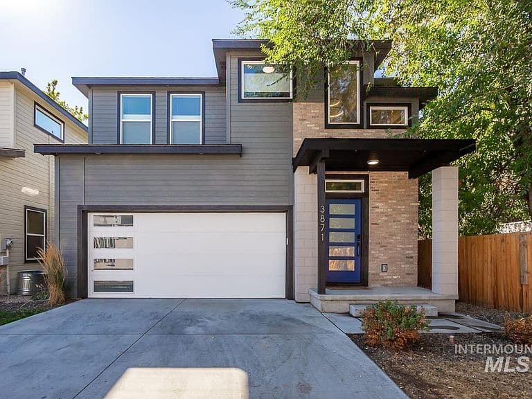 3871 W Puggy Ln photo 2