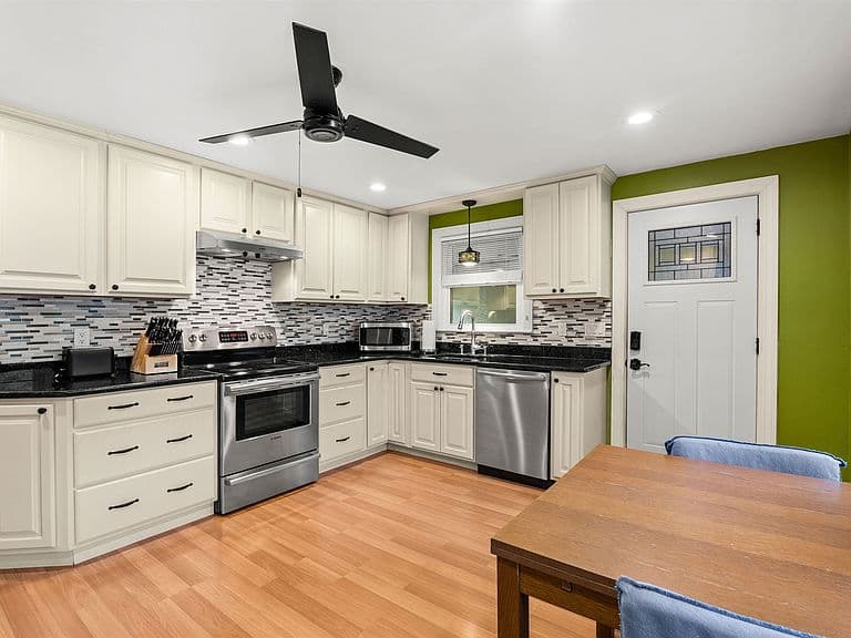 531 Mast Road photo 2