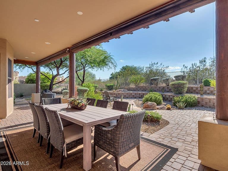 27808 N GRANITE MOUNTAIN Road photo 1