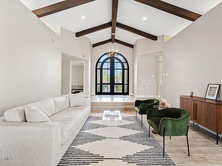 8361 E San Rafael Dr photo 5