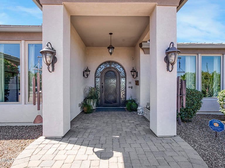 16645 W PAPAGO Street photo 3