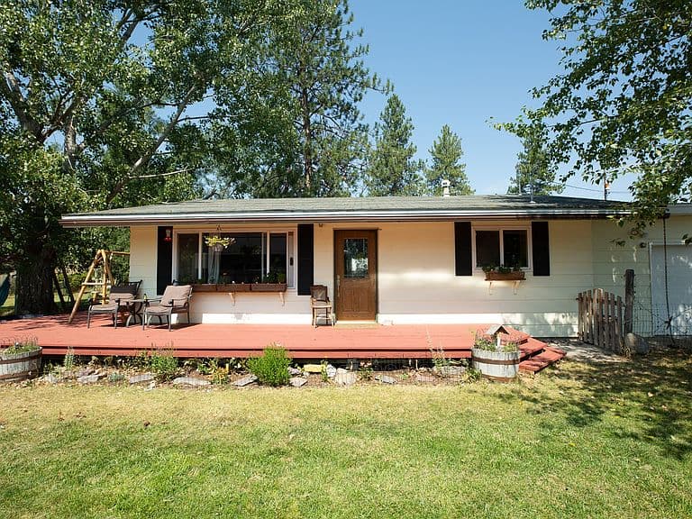 215 Nancy Lou Dr photo 1