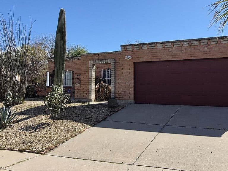 2121 W Ironwood Ridge Dr photo 1