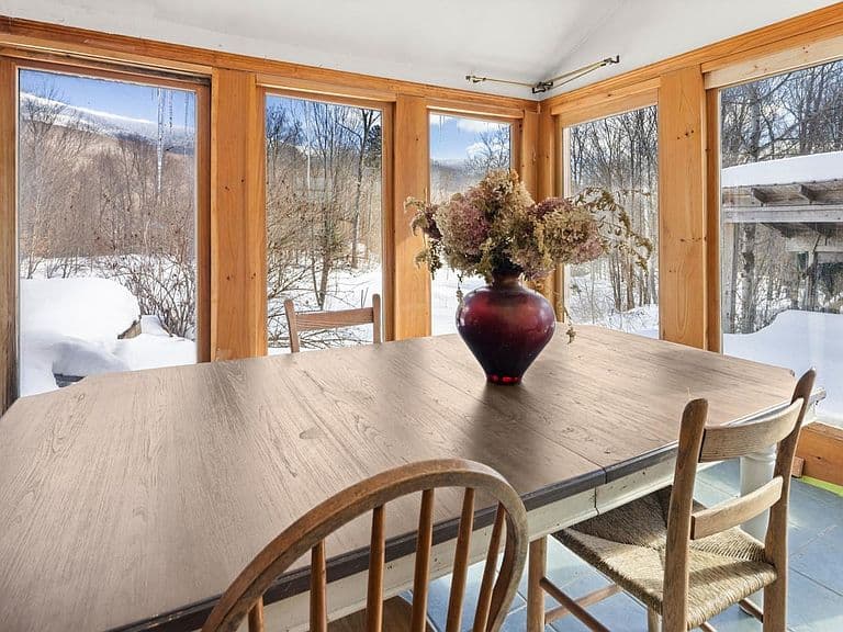 298 Biddle Road photo 3