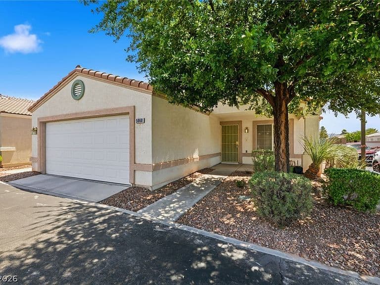 5060 Mascaro Dr photo 1