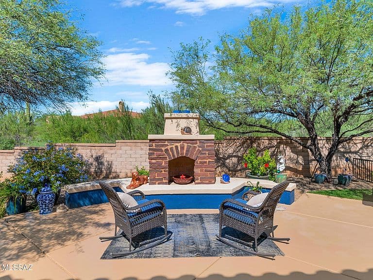 1236 W Portico Dr photo 5