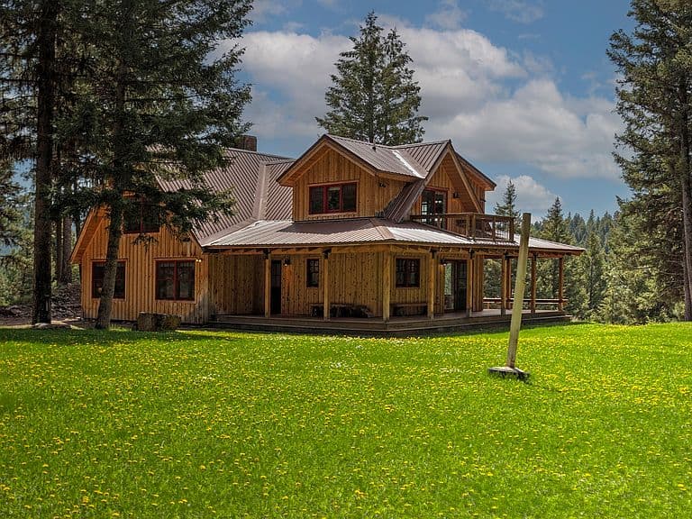 1011 Perimeter Rd N photo 3