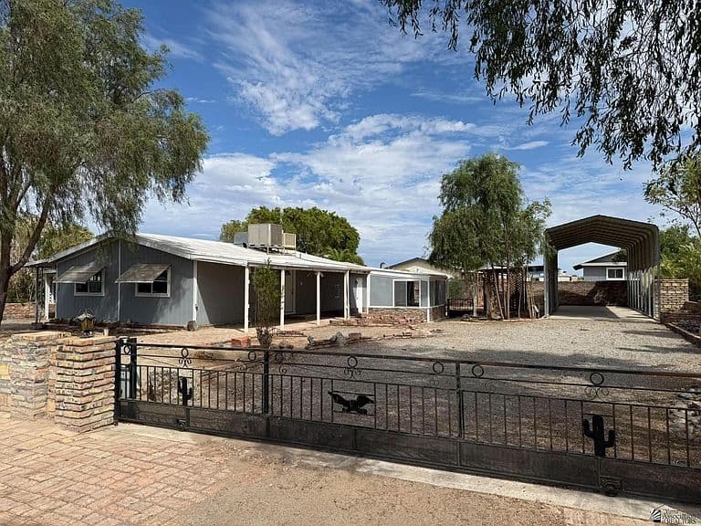 12552 E Brenda Dr photo 1