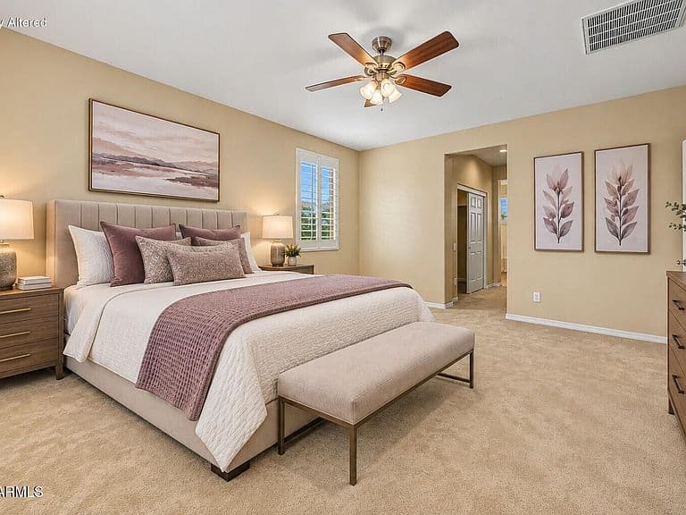 5613 W Tombstone Trail photo 4