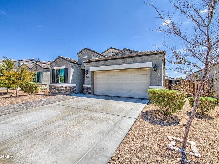 30973 W MITCHELL Drive photo 2