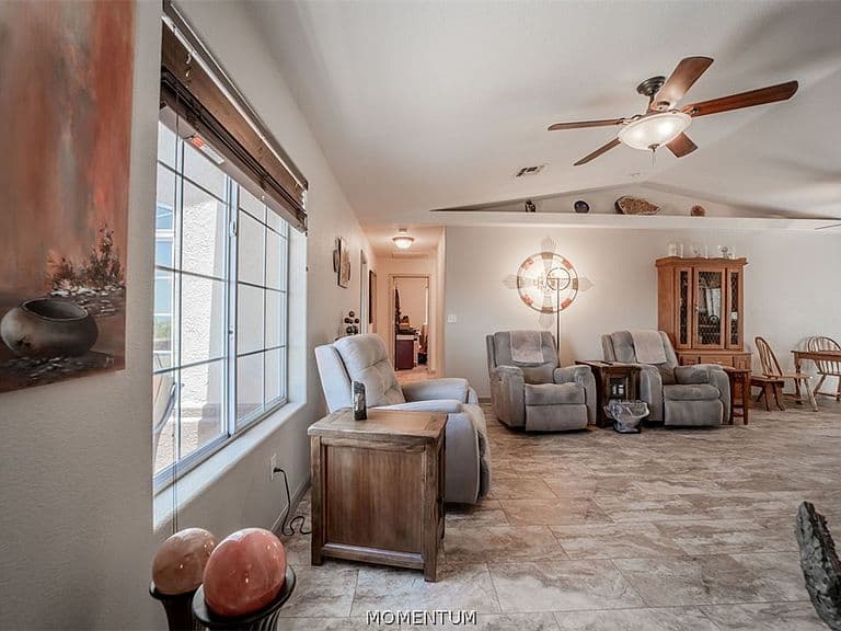 3479 Florence Avenue photo 5