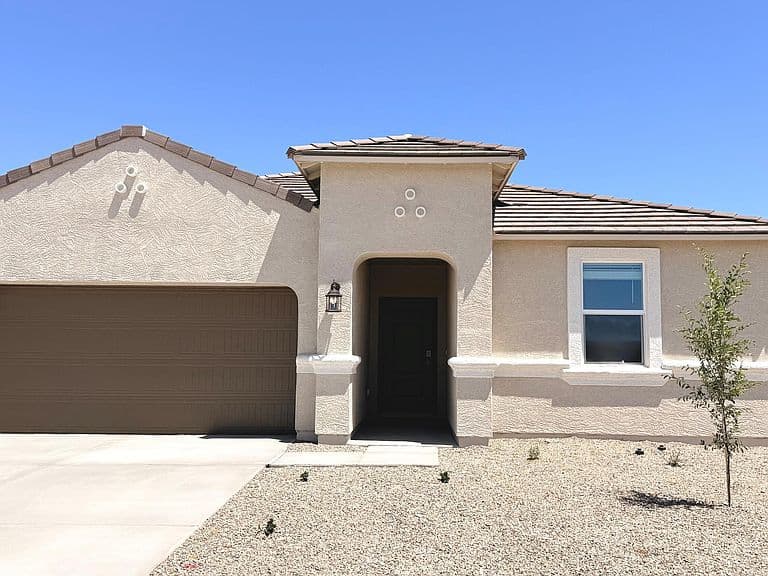 18750 E ELSA Drive photo 1