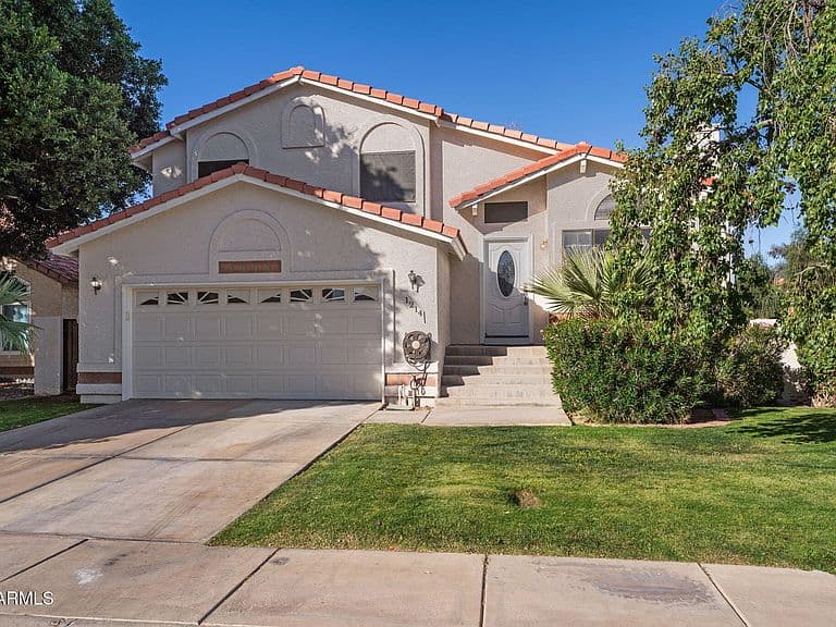 1214 W Seashore Dr photo 1