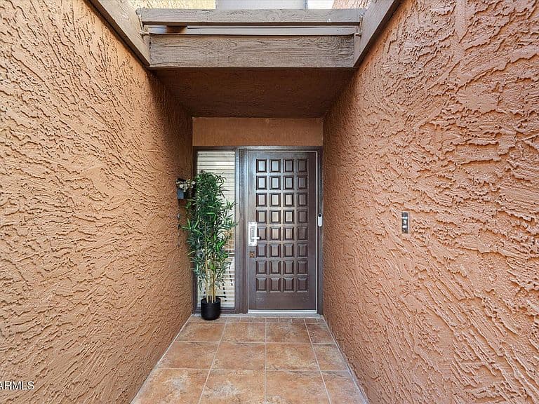 7401 N SCOTTSDALE Road #16 photo 3