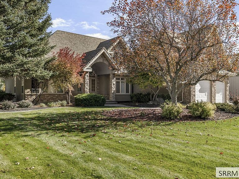 516 N Waterstone Dr photo 3