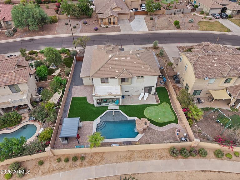 3759 E POWELL Way photo 2