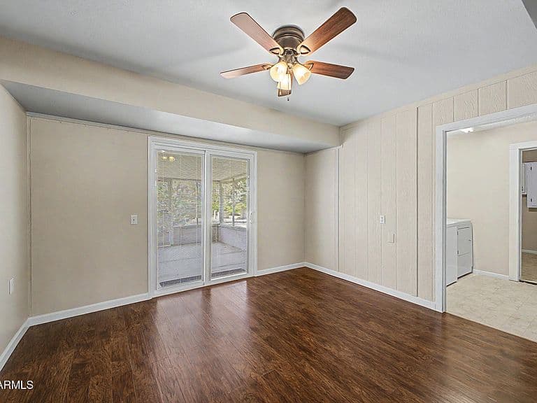 10129 W PINE SPRINGS Drive photo 5