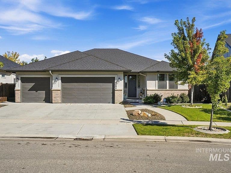 4084 W Silver River St photo 1