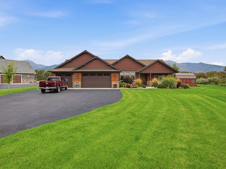 5460 Flyhigh Ct photo 5