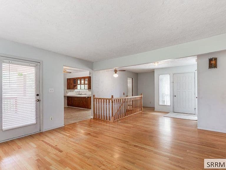 255 N 55 W photo 2