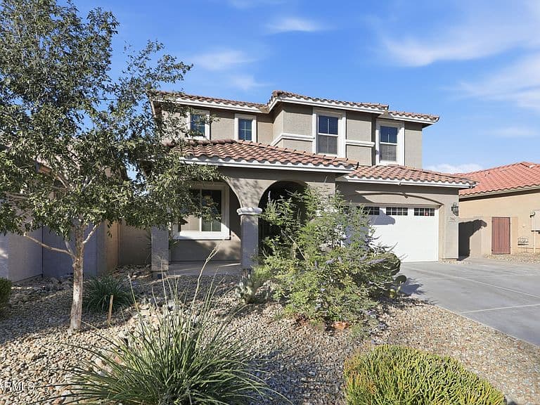 7562 W WHITEHORN Trail photo 4