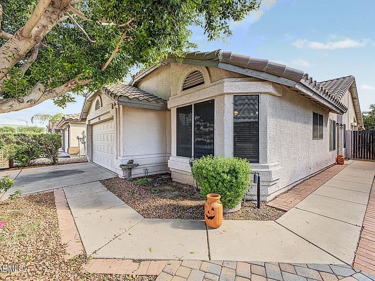 3105 E ESCUDA Road photo 4