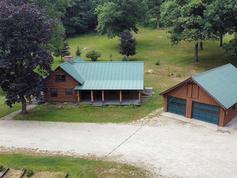 60 Forest Lake Road photo 1