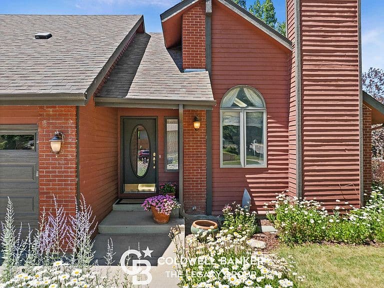 4510 Puma Dr photo 2