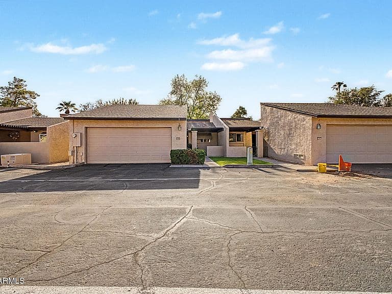 2256 W LINDNER Avenue #28 photo 1