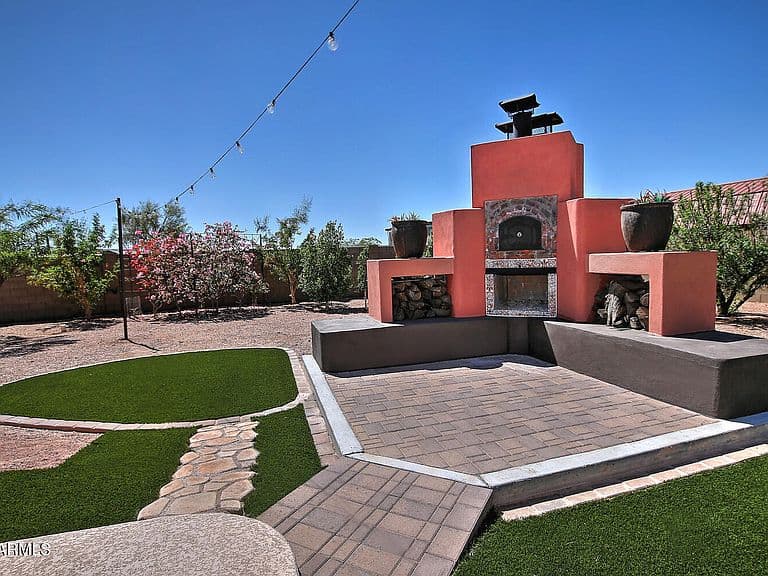 1111 E SUPERSTITION Boulevard photo 5
