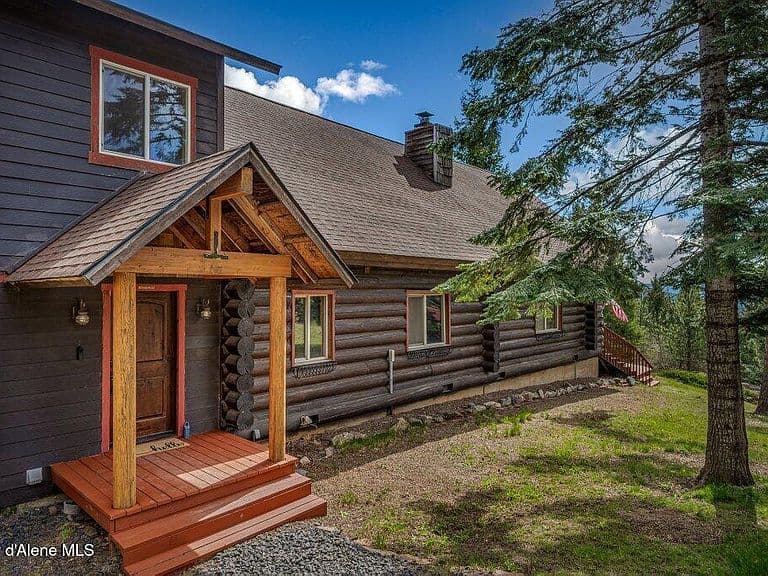 1333 S Northern Lights Blvd photo 4