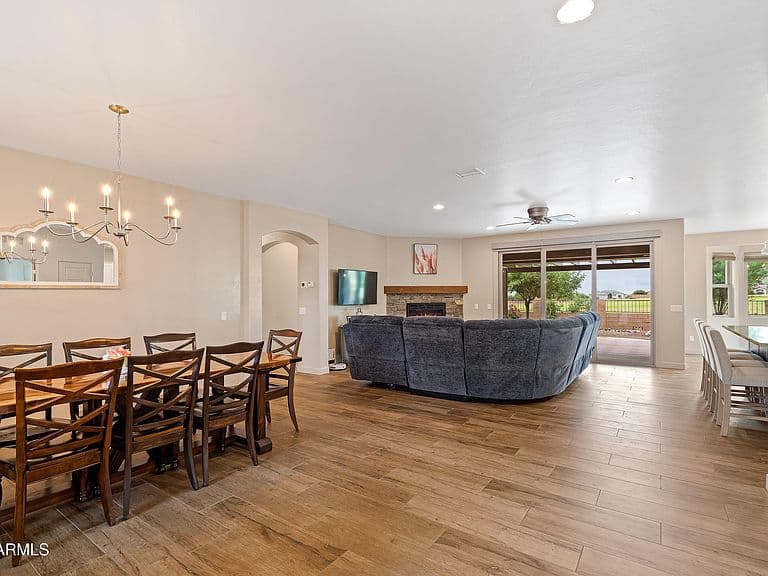 6577 E SADDLEHORN Circle photo 4
