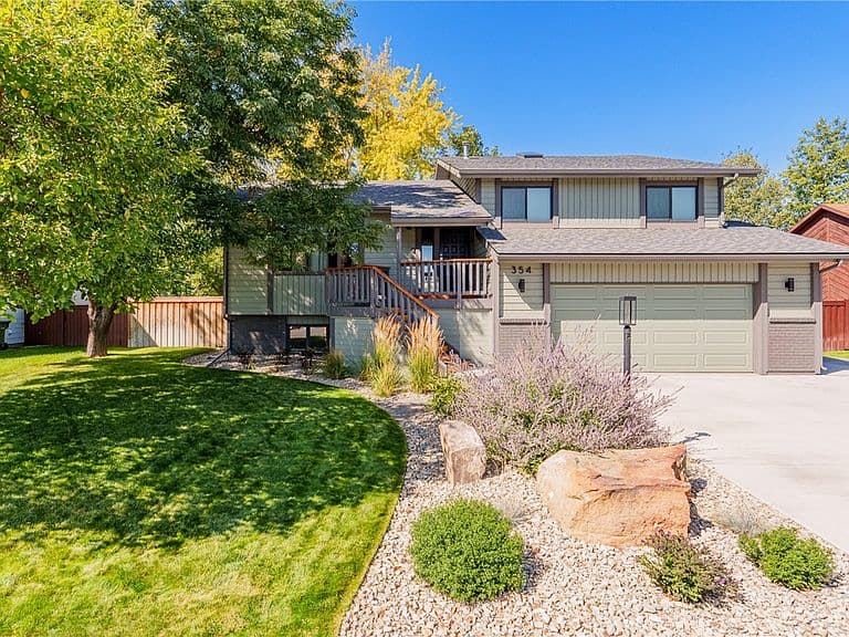 354 Cape Cod Dr photo 1