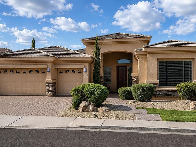 1764 W COCONINO Drive photo 1