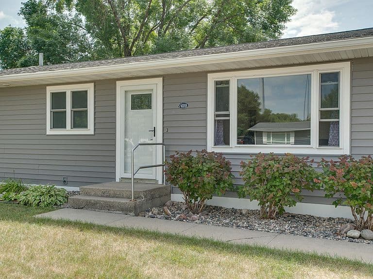 429 Brook Ave photo 5