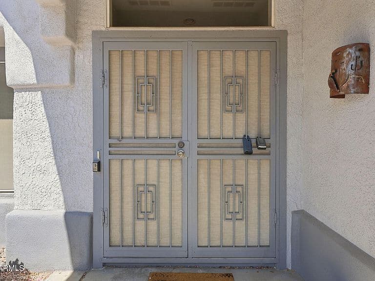13808 W PARADA Drive photo 5
