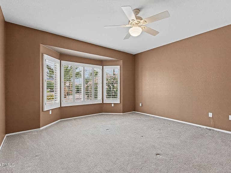 18503 N SUNRAY Court photo 4