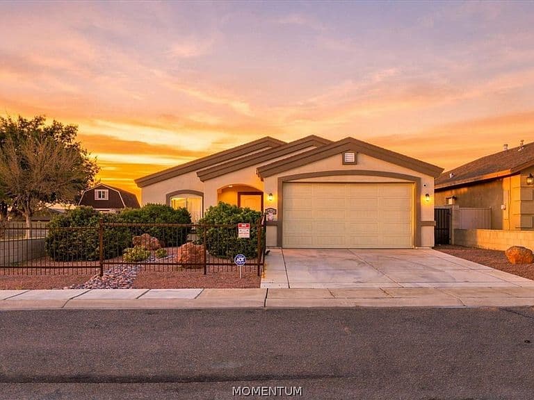 2839 Harrod Avenue photo 1