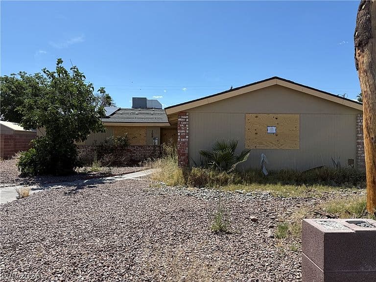 109 Prince Ln photo 1