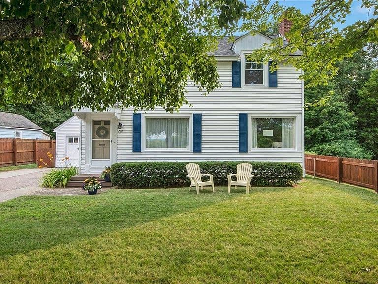 819 North Avenue photo 3
