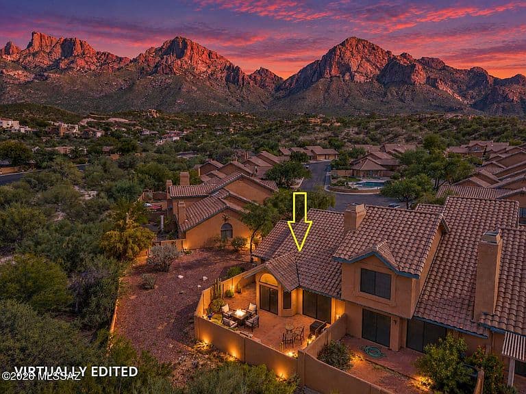 1363 E Stoney Canyon Cir photo 1