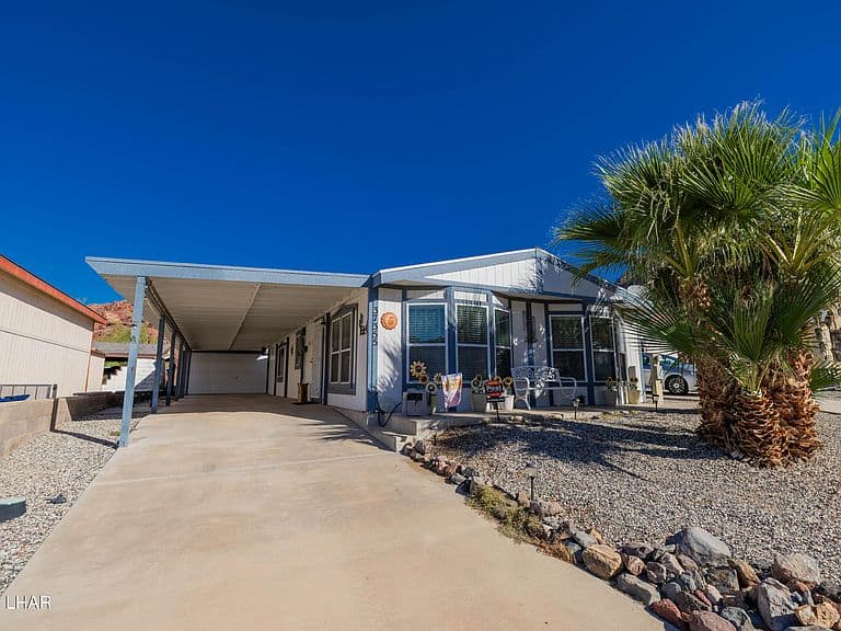 37355 Bighorn Dr photo 2
