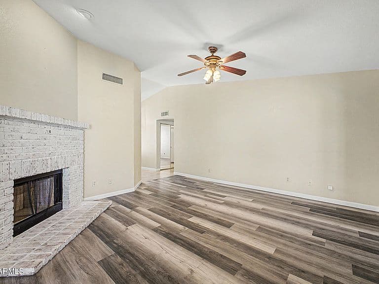 4808 W MCRAE Way photo 5