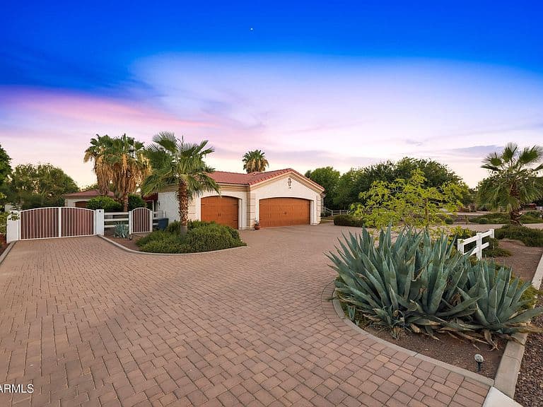 17347 W LAMAR Road photo 3