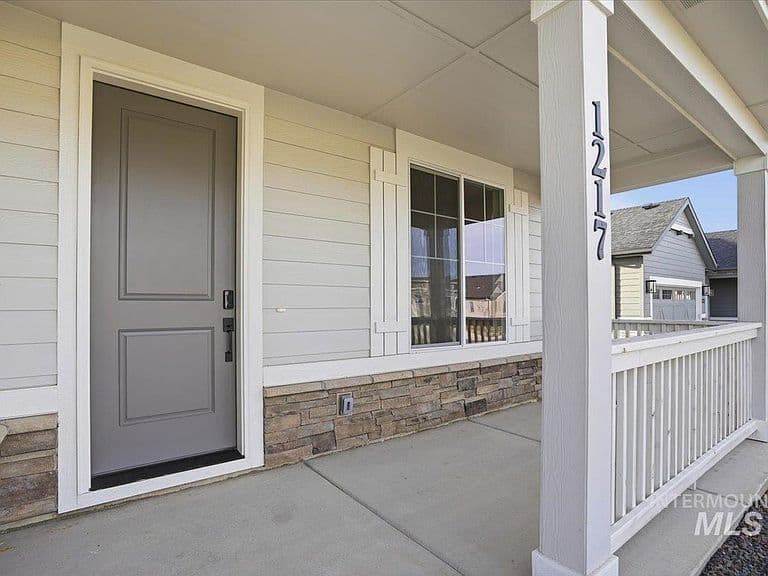 17031 N Yorktown Way photo 2