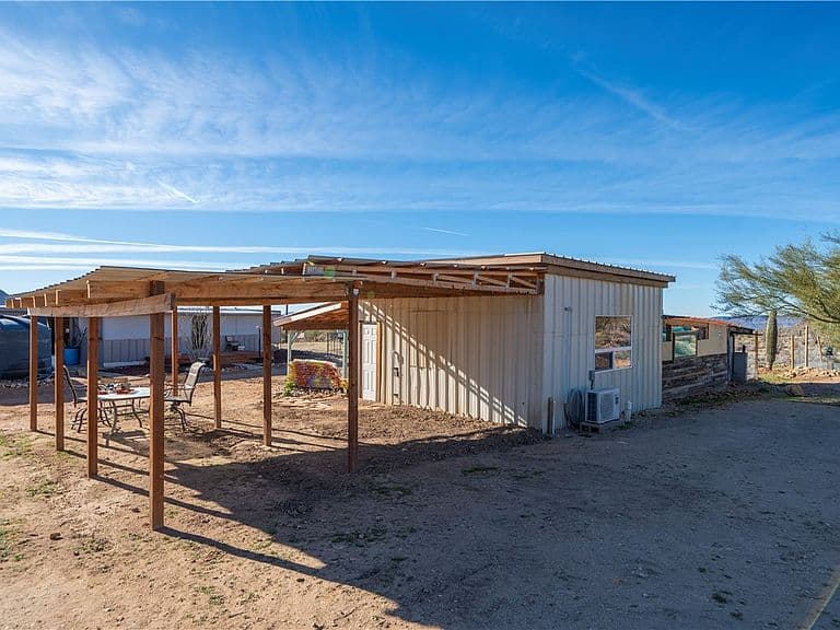 10887 S Duncan Rd photo 5